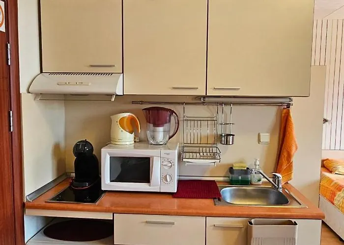 Rainbow 2 40 公寓 *