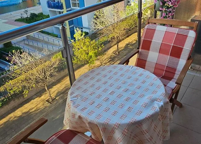 公寓 Rainbow 2 40 *