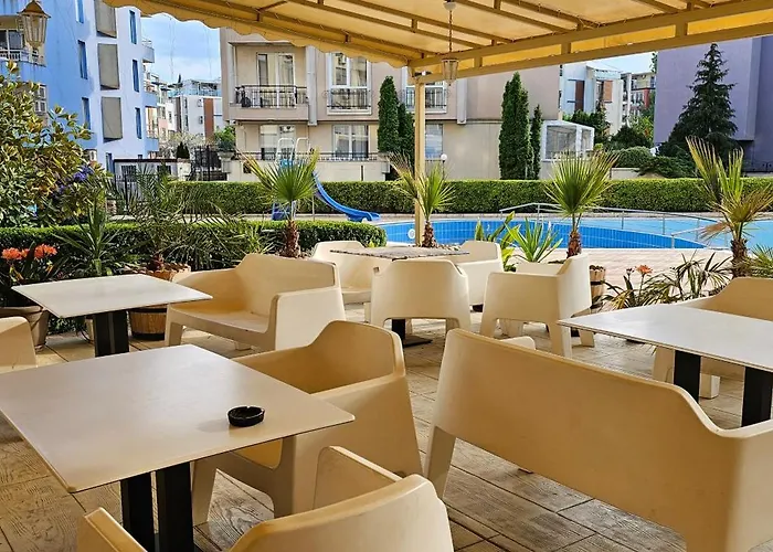 公寓 Rainbow 2 40 阳光海滩